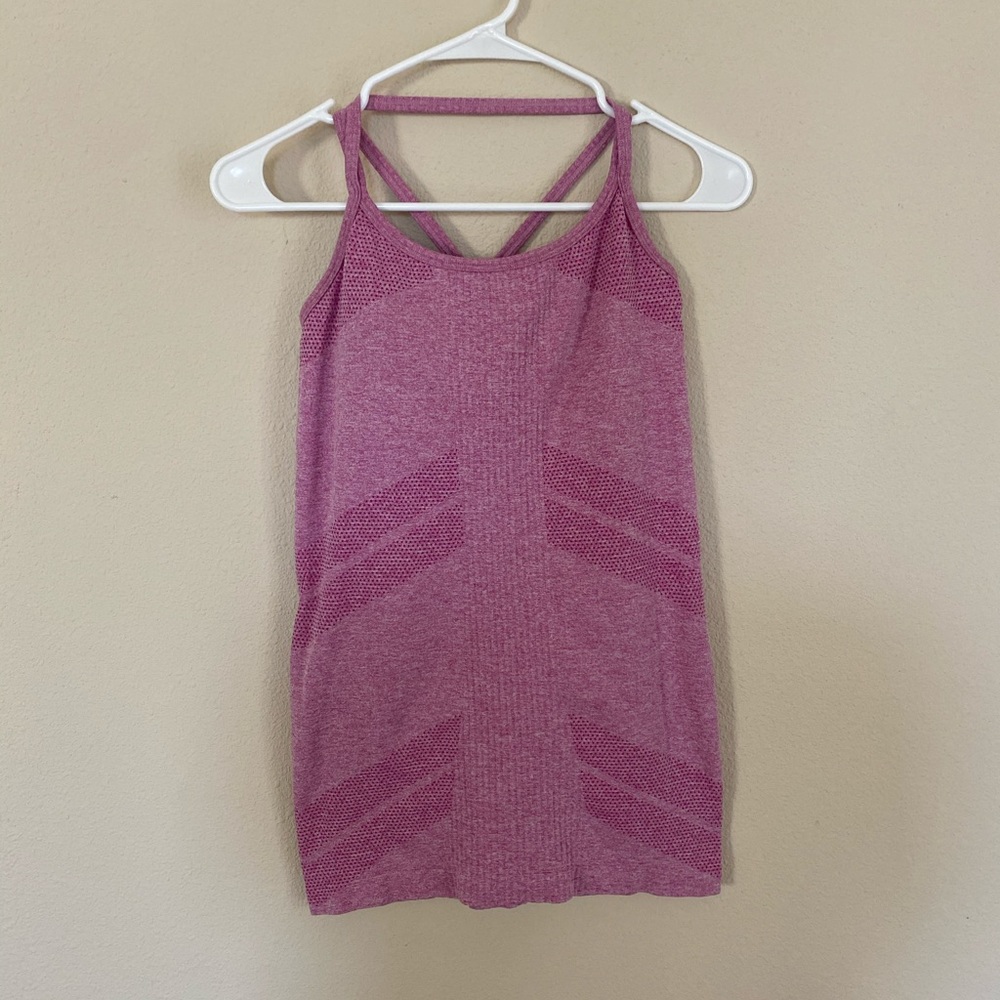 Fabletics criss cross top